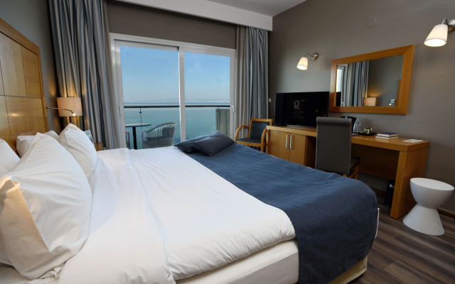 Golden Star City Resort