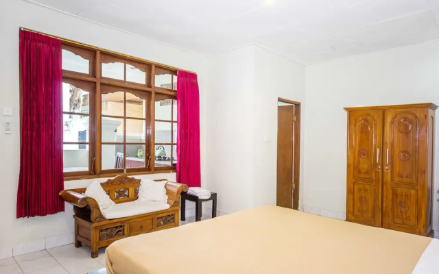 RedDoorz Sanur 3