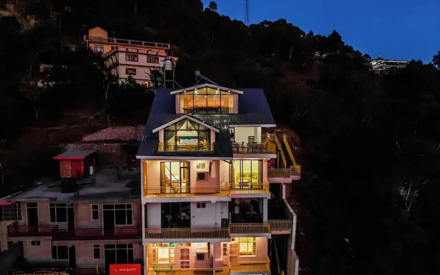 Hillshades Retreat by Alaya Stays 6BHK