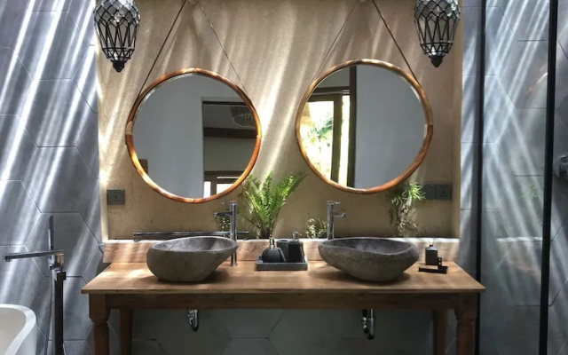 Nagara Boutique Hotel and Coworking