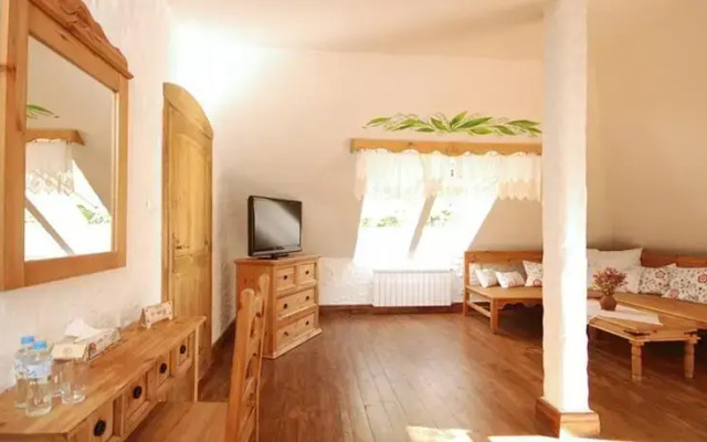 Lipowy Gościniec