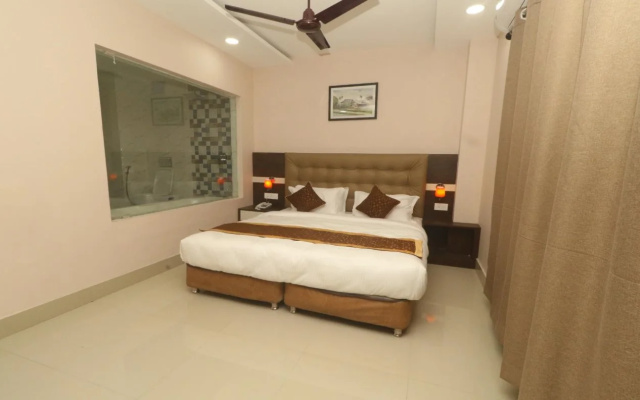 Hotel Gajur Palace