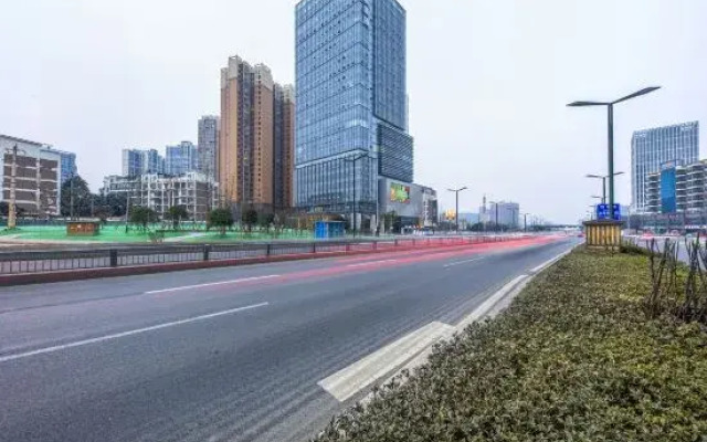 Mengzhiyi Hotel (Chengdu Police College Subway Station Branch)