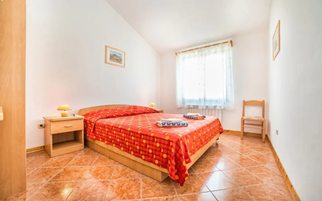 Apartments Banko 7