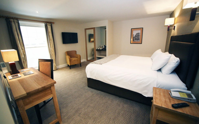 Harte and Garter Hotel