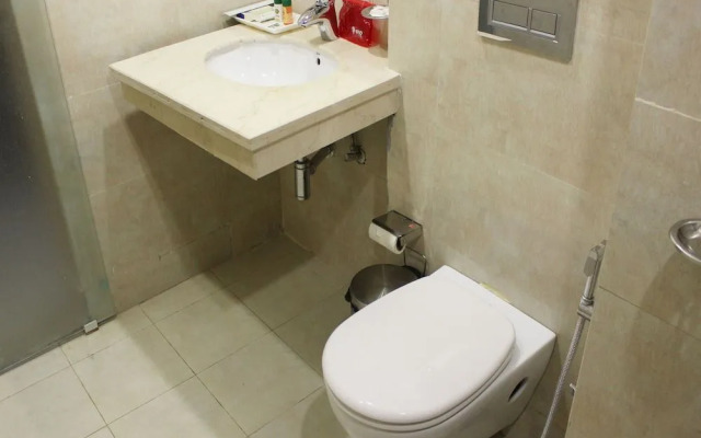 OYO 3760 Hotel Elysee