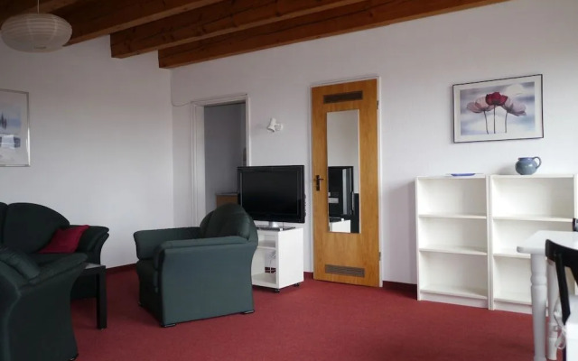 Tolstov-Hotels Big Room Apartment