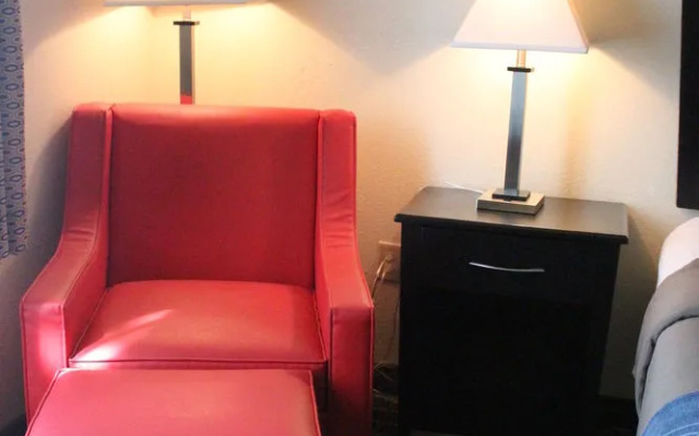 Windgate Extended Stay Hotel