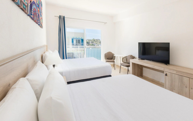 Decameron La Marina Guayabitos, Ramada All Inclusive Resort