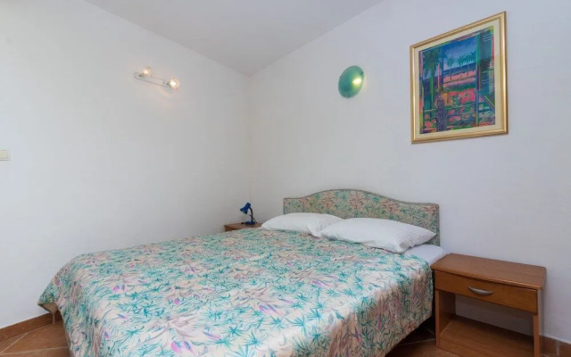Apartments Iva