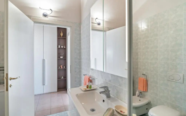 Bright Apartment Como Cavallasca
