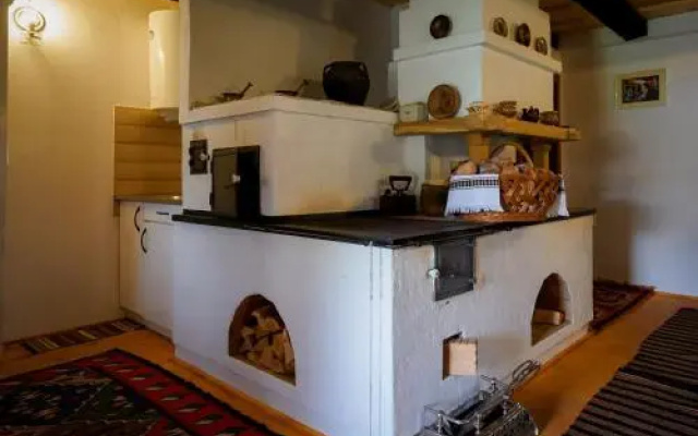Casa Povestilor
