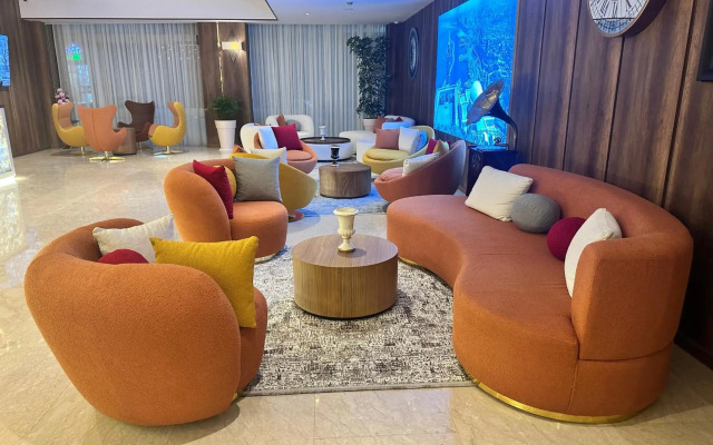 2H Hotel