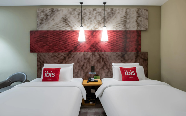 Ibis Nanjing South Railway Station North Square Hotel