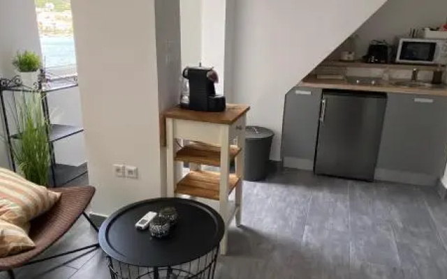 One-Bedroom Apartment in Tribunj