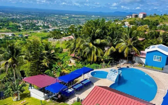 African Hill Resort