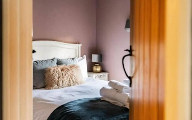Host Stay The Chapel in Thornham