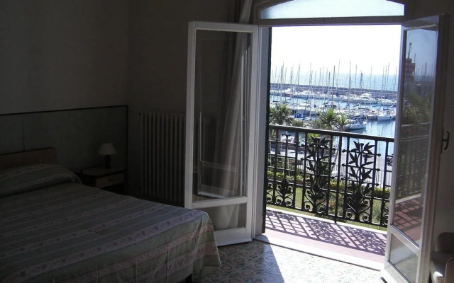 Albergo Ristorante Lucciola