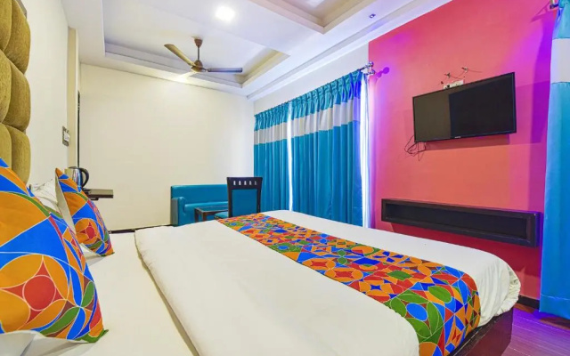FabHotel Telikos Silver Near Vadodara Airport