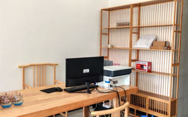 Chengjiang Fuxian Boutique Stay (Hanwuji Huanle Dashijie)