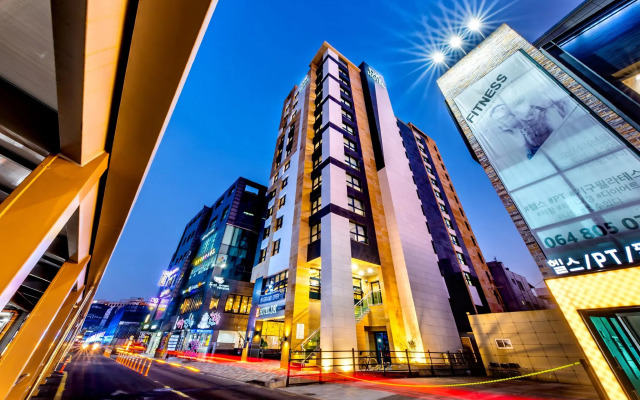 Hotel DK