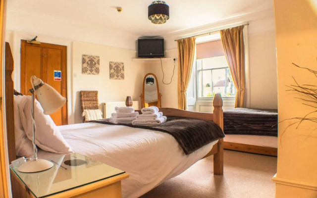The Royal Oak Hotel