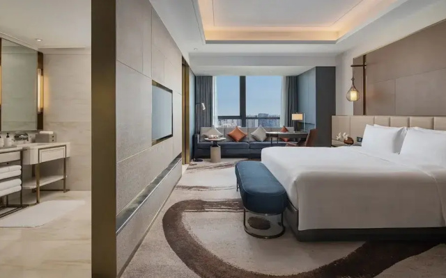 Intercontinental Zhengzhou Zhengdong, by IHG