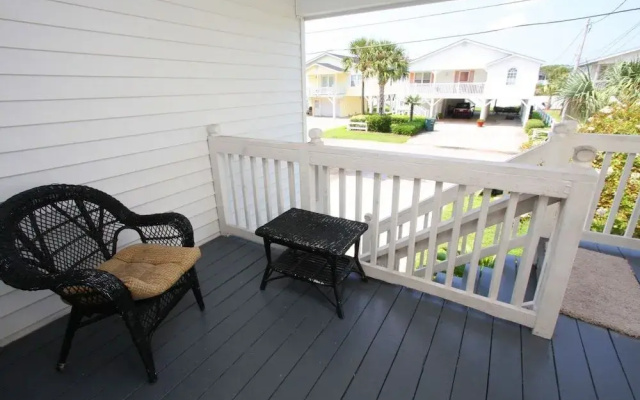 Coastal Breeze by RedAwning