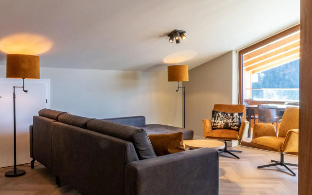 Luxury Penthouse, 600 m. From the ski Area