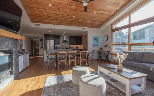 3 - Bedroom Penthouse