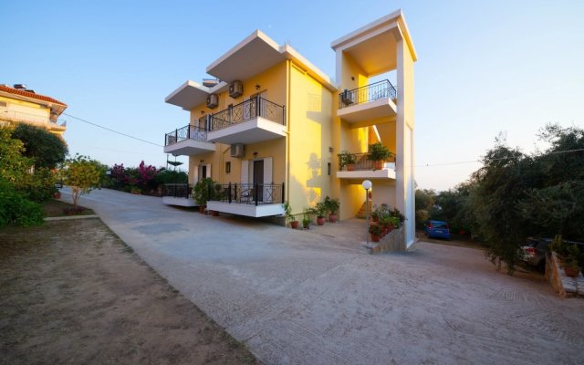 Ionian View Apartments in Parga, Greece from 58$, photos, reviews - zenhotels.com hotel front