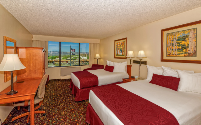 Grand Vista Hotel