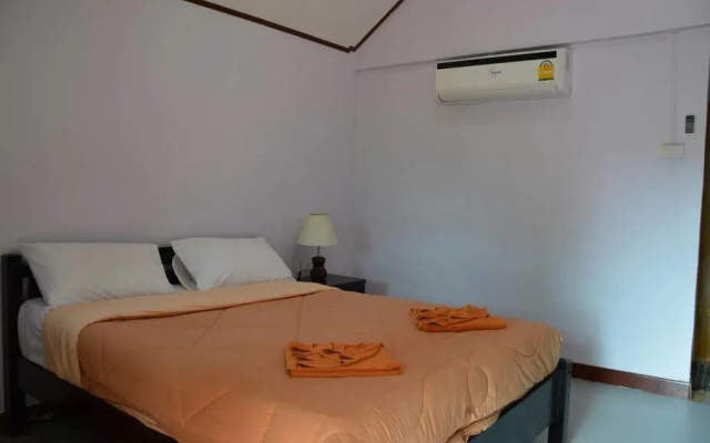 Phi Phi Jungle Hill Bungalow
