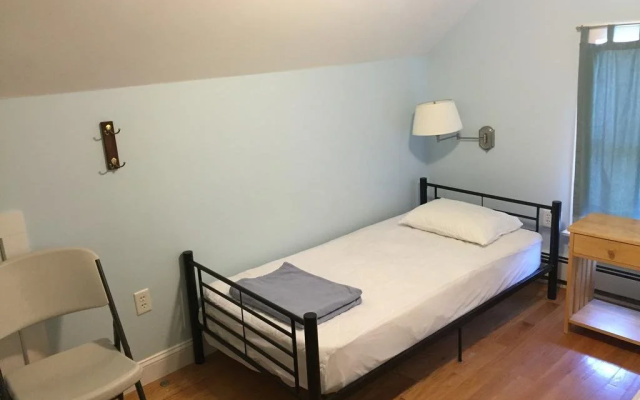HI - Hyannis Hostel