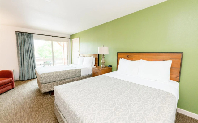Brown County Inn