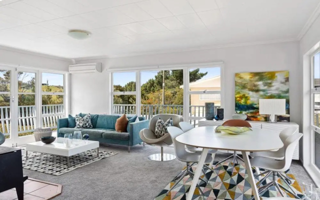 Emily's Beach House - Kaiteriteri Holiday Home