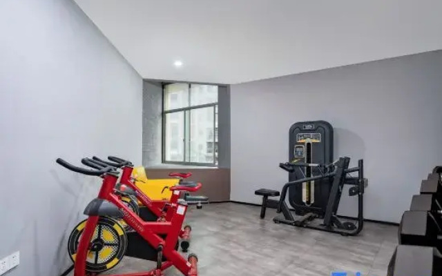 Youyi Hotel (Zhuji Yongli PlazaOriginal Island Hotel)