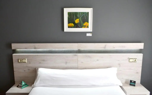 Hostal Alda Puerta Coruña