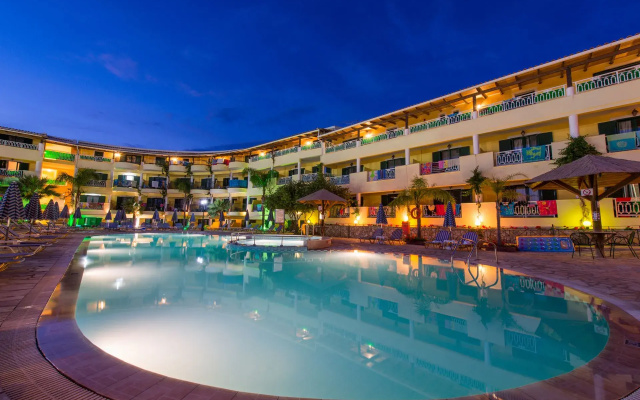 Caretta Beach Holiday Village