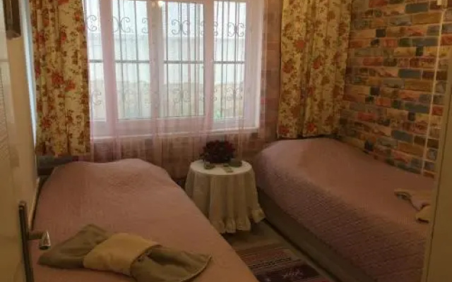 Sude Home