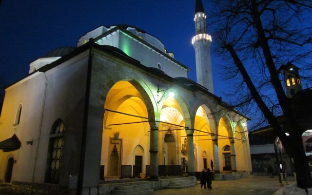 Miray Centre in Sarajevo, Bosnia and Herzegovina from 103$, photos, reviews - zenhotels.com hotel front