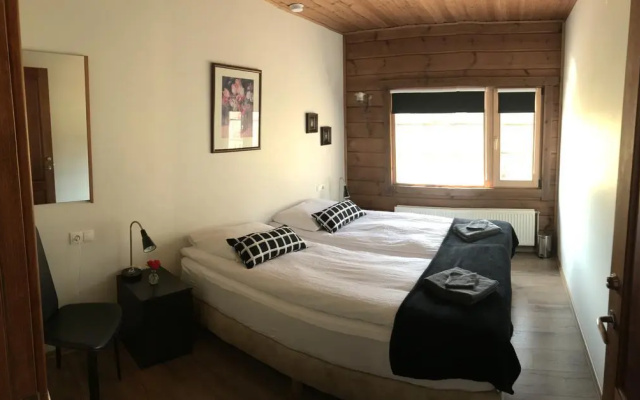 Guesthouse Fagrilundur