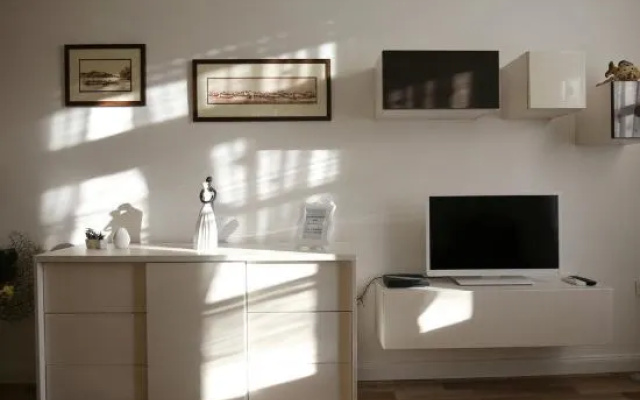 Bay View Apartment