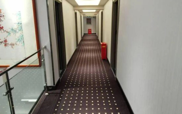 Hi Inn Hotel (Beijing Wukesong Sports Center)