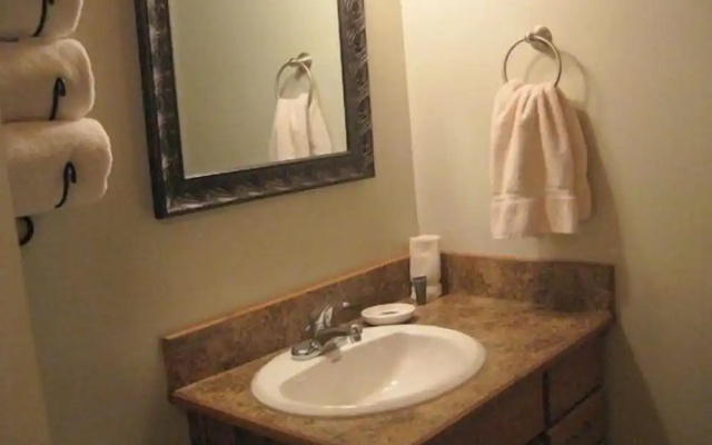 Travelers Rest Lodge