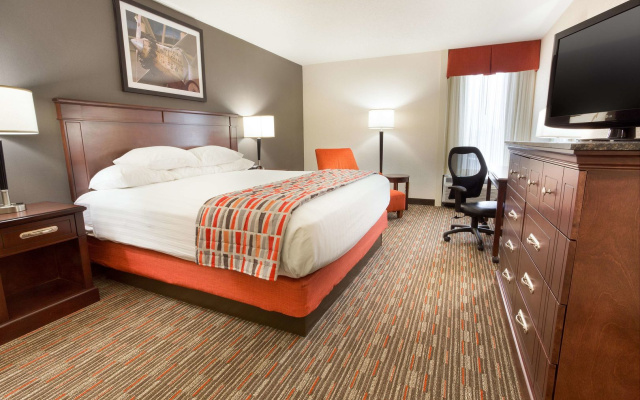 Drury Inn & Suites St. Louis Airport