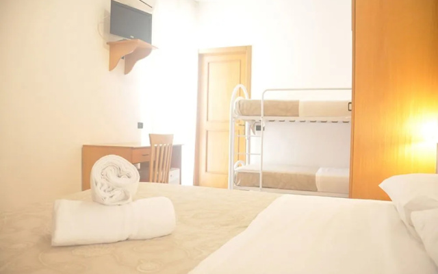 Salent Hotel
