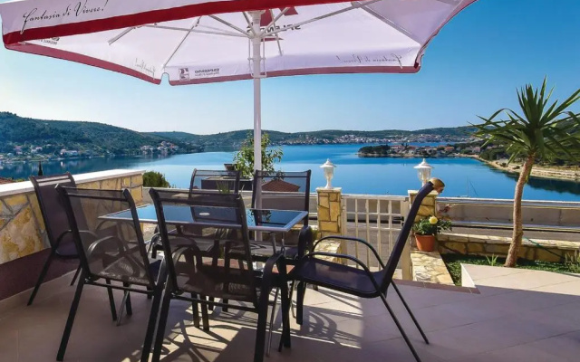 Apartment Rogoznica