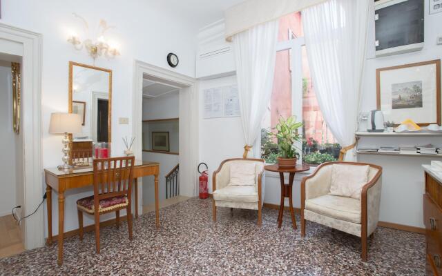 Отель Casa Petrarca Италия, Венеция - отзывы, цены и фото номеров - забронировать отель Casa Petrarca онлайн комната для гостей