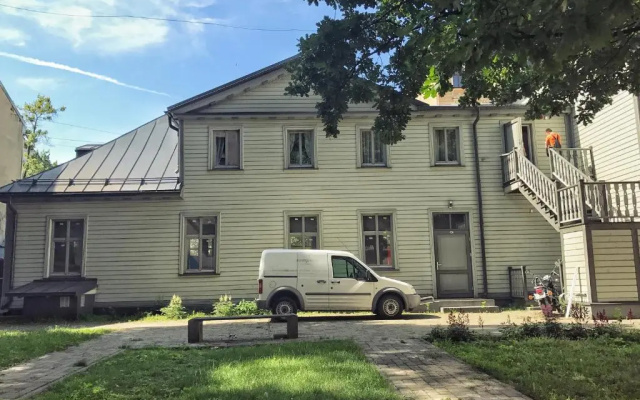 A1 Apartments